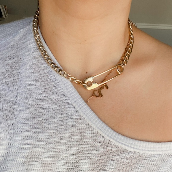 Jewelry - Large safety pin wrap bracelet/choker necklace chain link